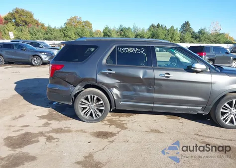 2017 Ford Explorer Platinum z USA, uszkodzony, nr VIN 1FM5K8HT3HGB04901